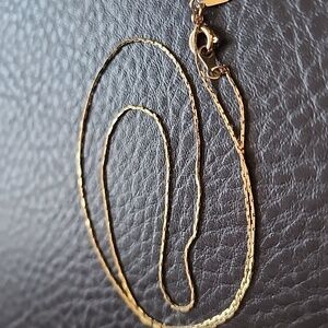 VTG Accents By Hallmark Gold Chain Necklace